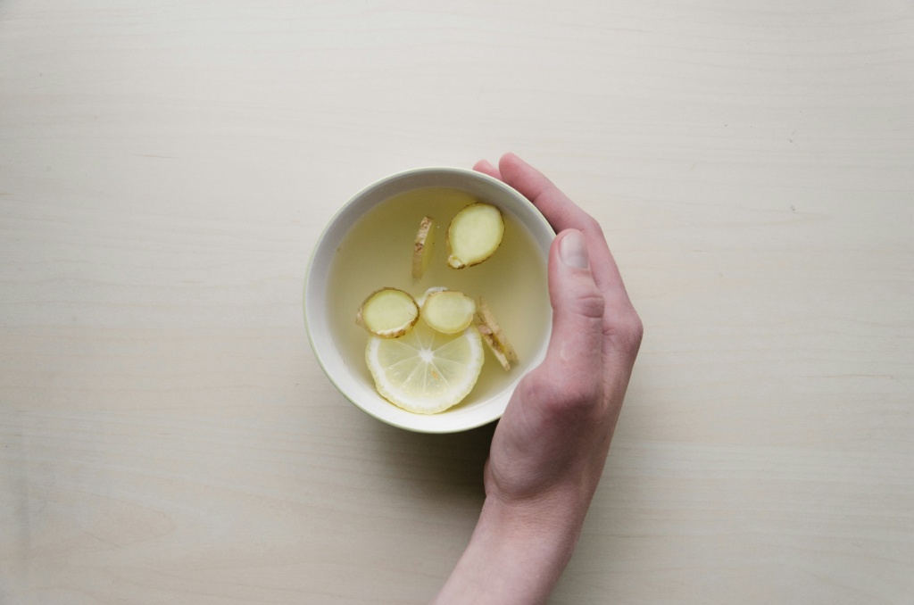 Detox and cleansing tea with lemon and ginger.